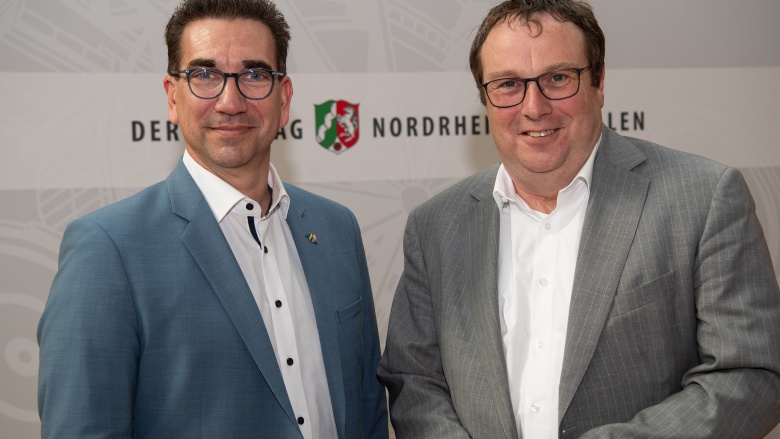 (v.l.: Guido Déus MdL, Minister Oliver Krischer)